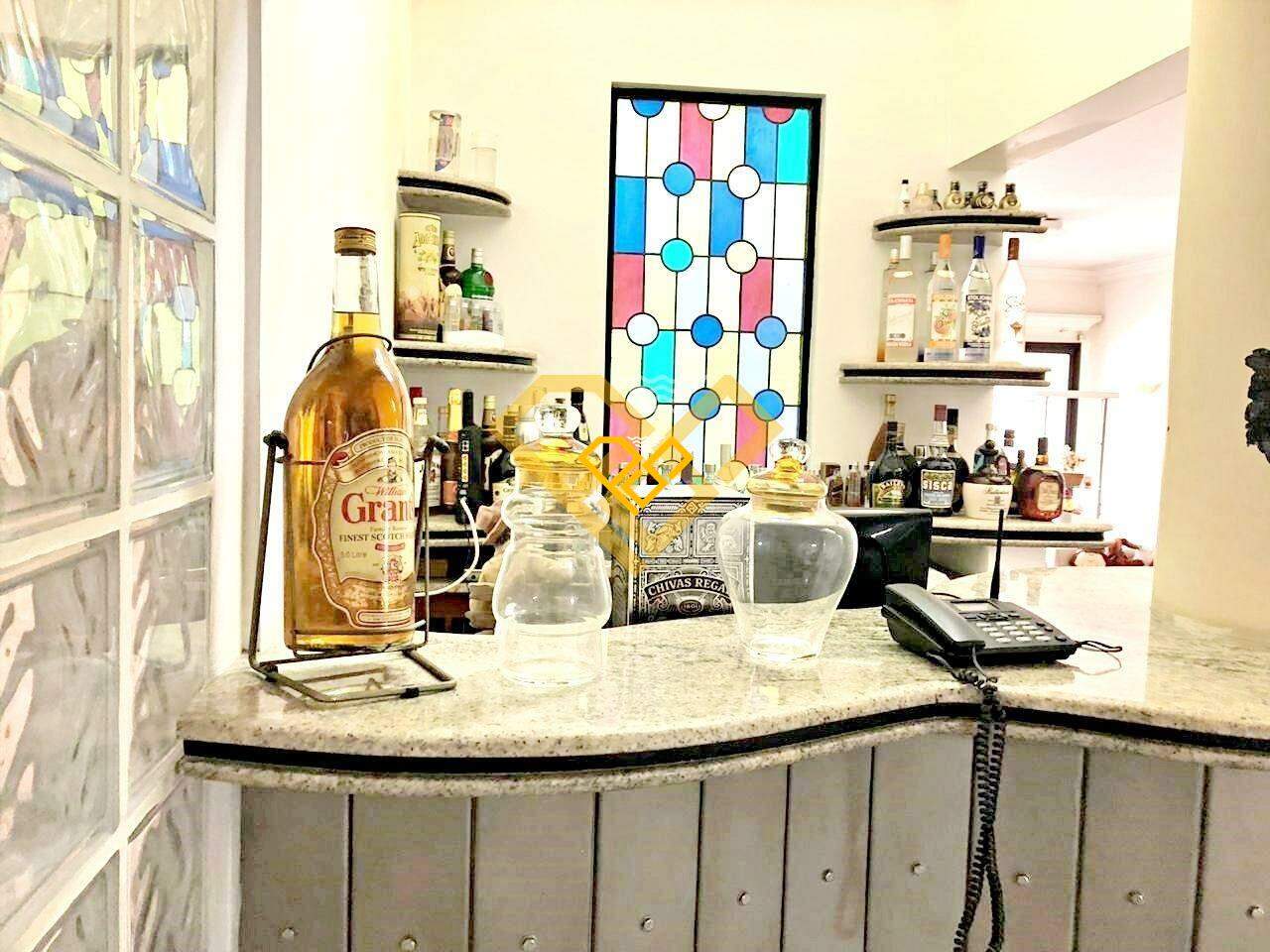 Cobertura à venda no Ponta da Praia: 