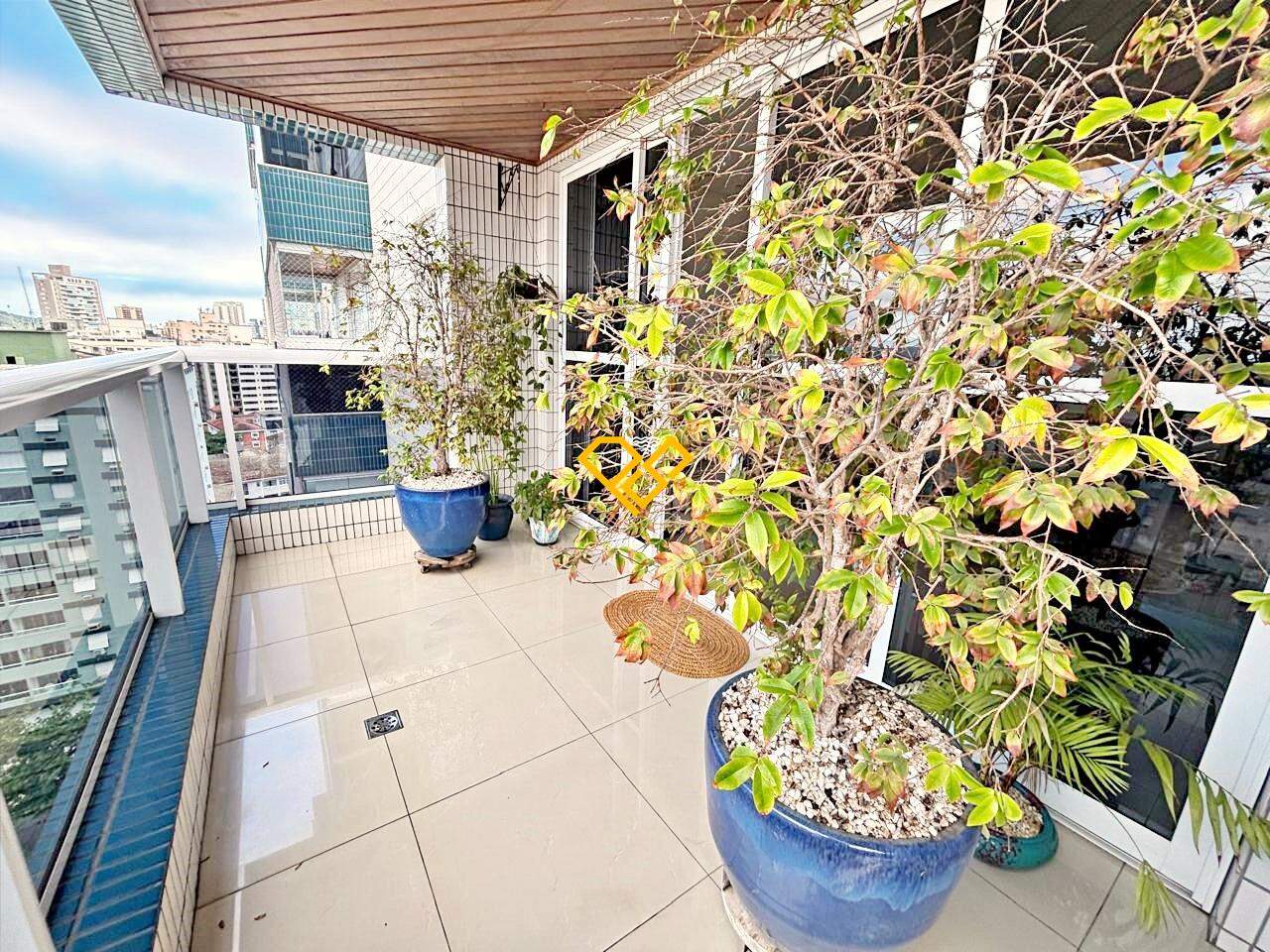 Apartamento à venda no Aparecida: Varanda