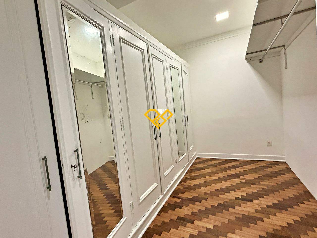 Apartamento à venda no Aparecida: Dormitório 1 - suíte