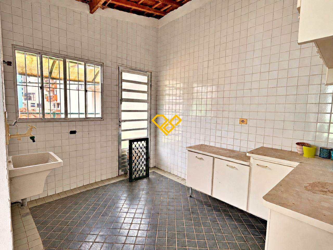 Apartamento à venda no Aparecida: Área de serviço