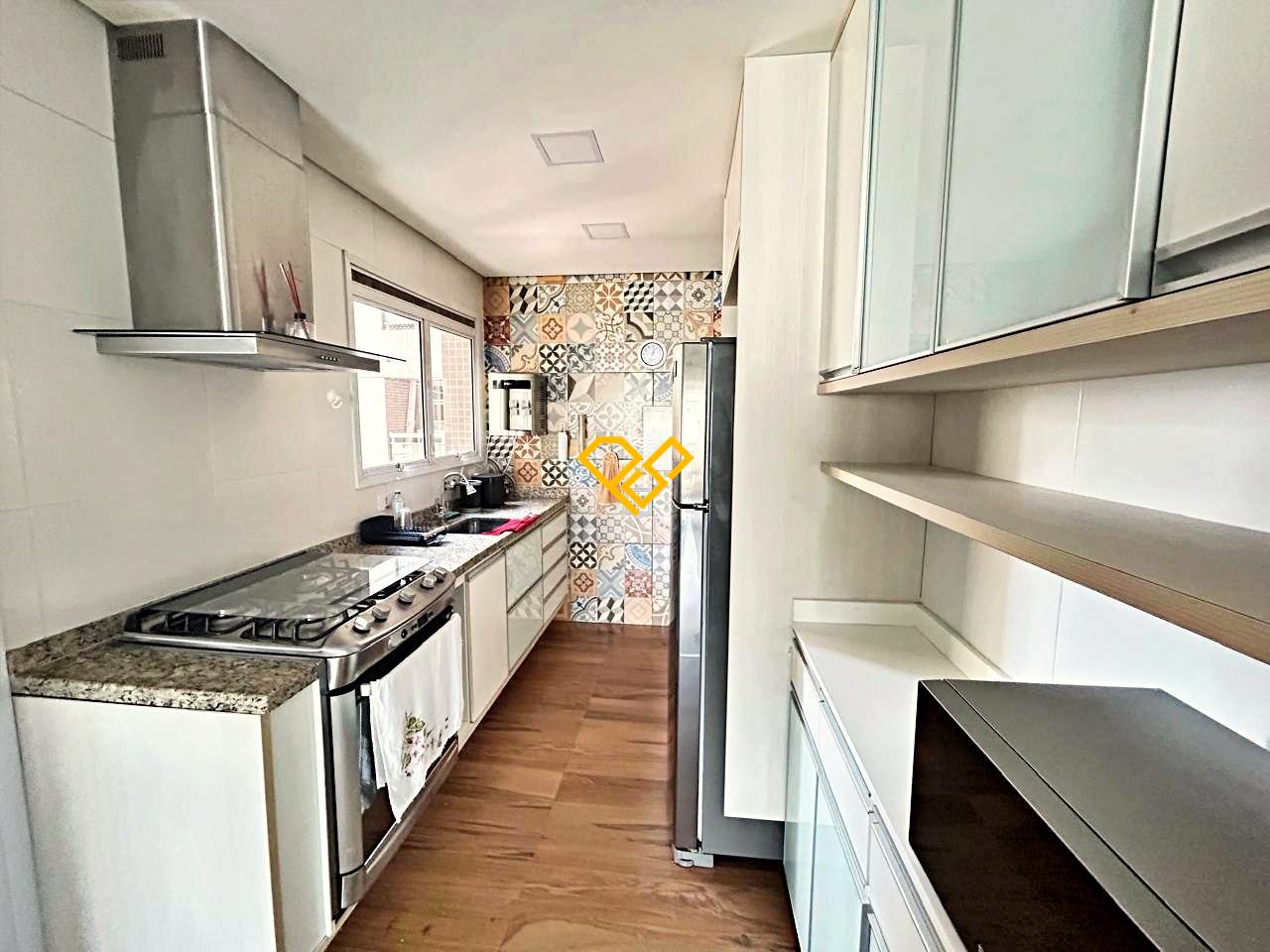 Apartamento para aluguel no José Menino: Cozinha