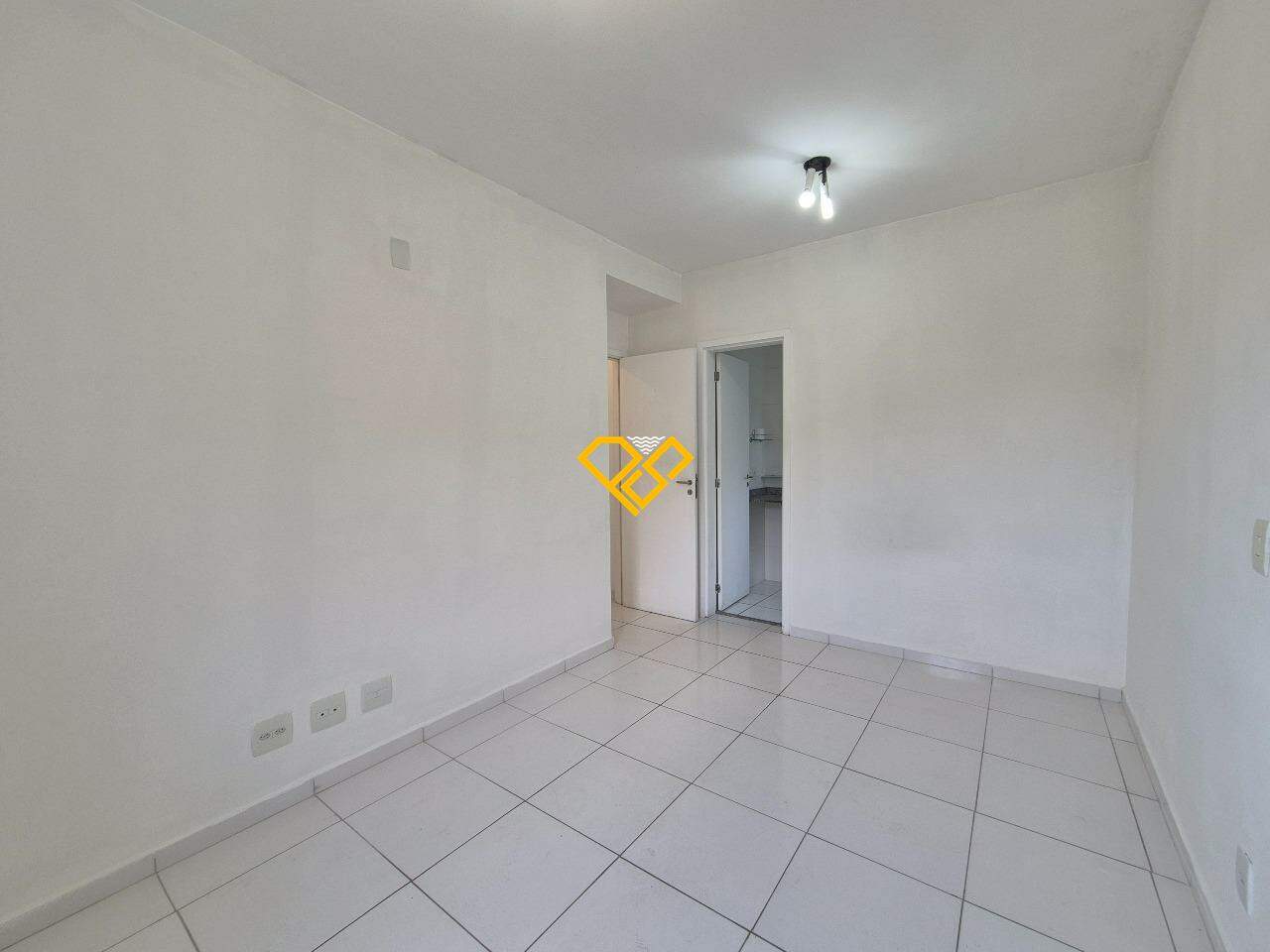 Apartamento à venda no Marapé: Dormitório 1 - suíte