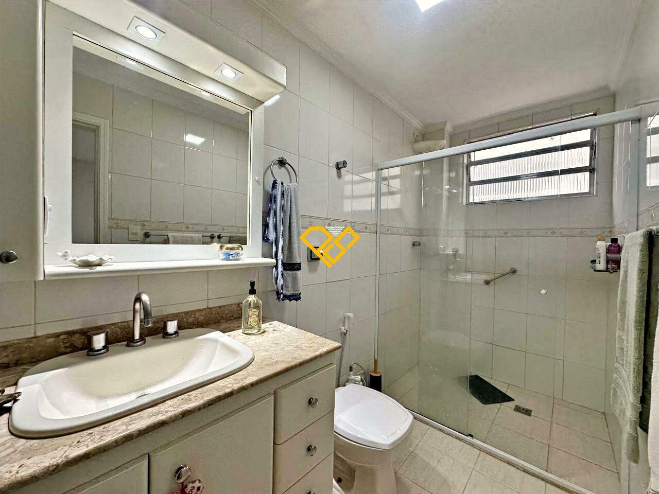 Apartamento à venda no Embaré: Wc suíte