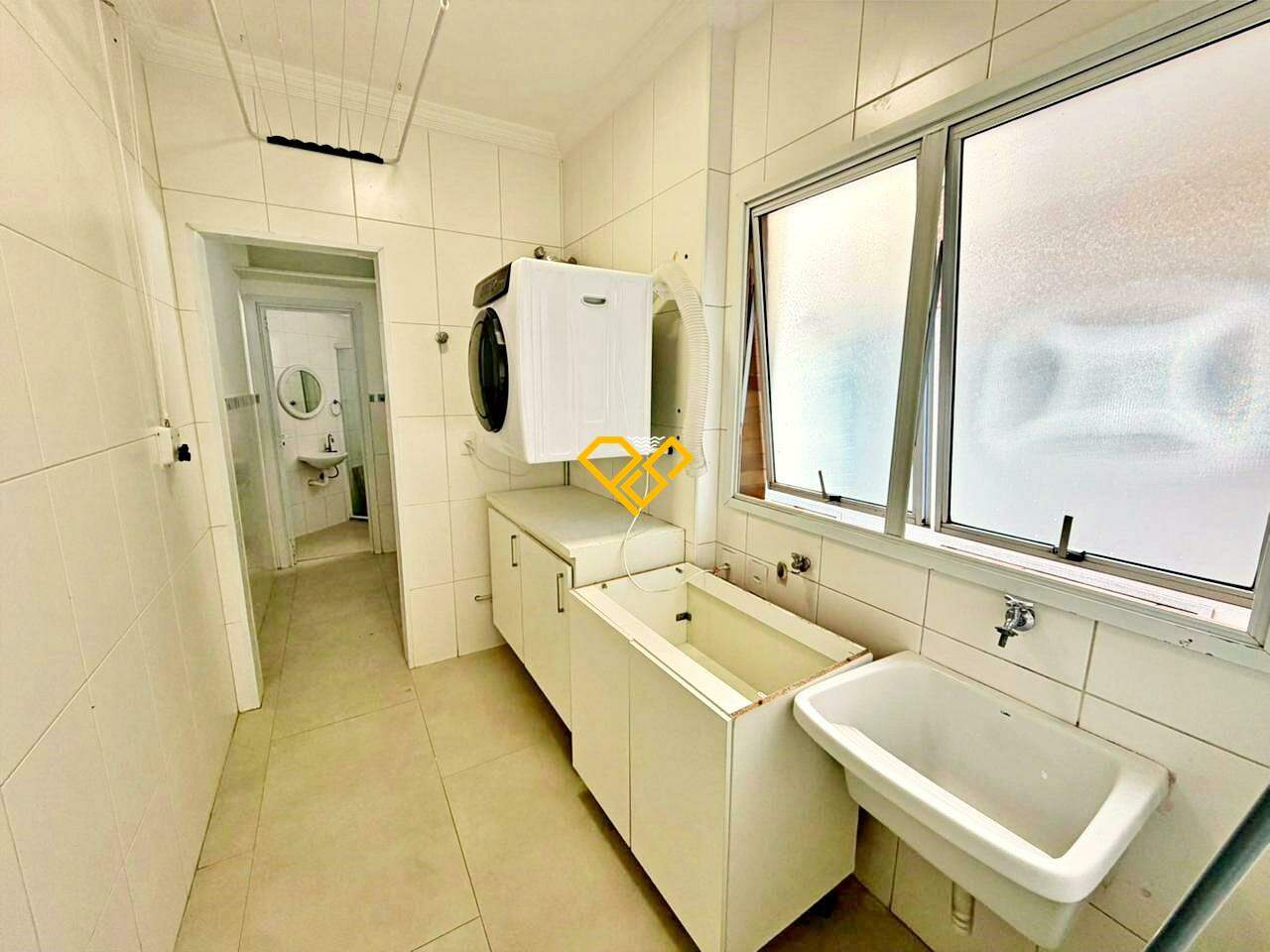 Apartamento para aluguel no Gonzaga: Área de serviço