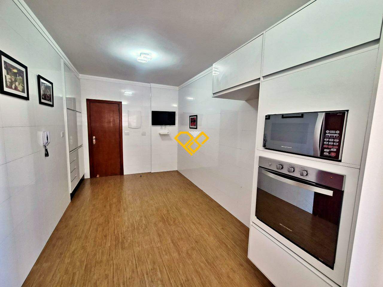 Apartamento à venda no Gonzaga: Cozinha