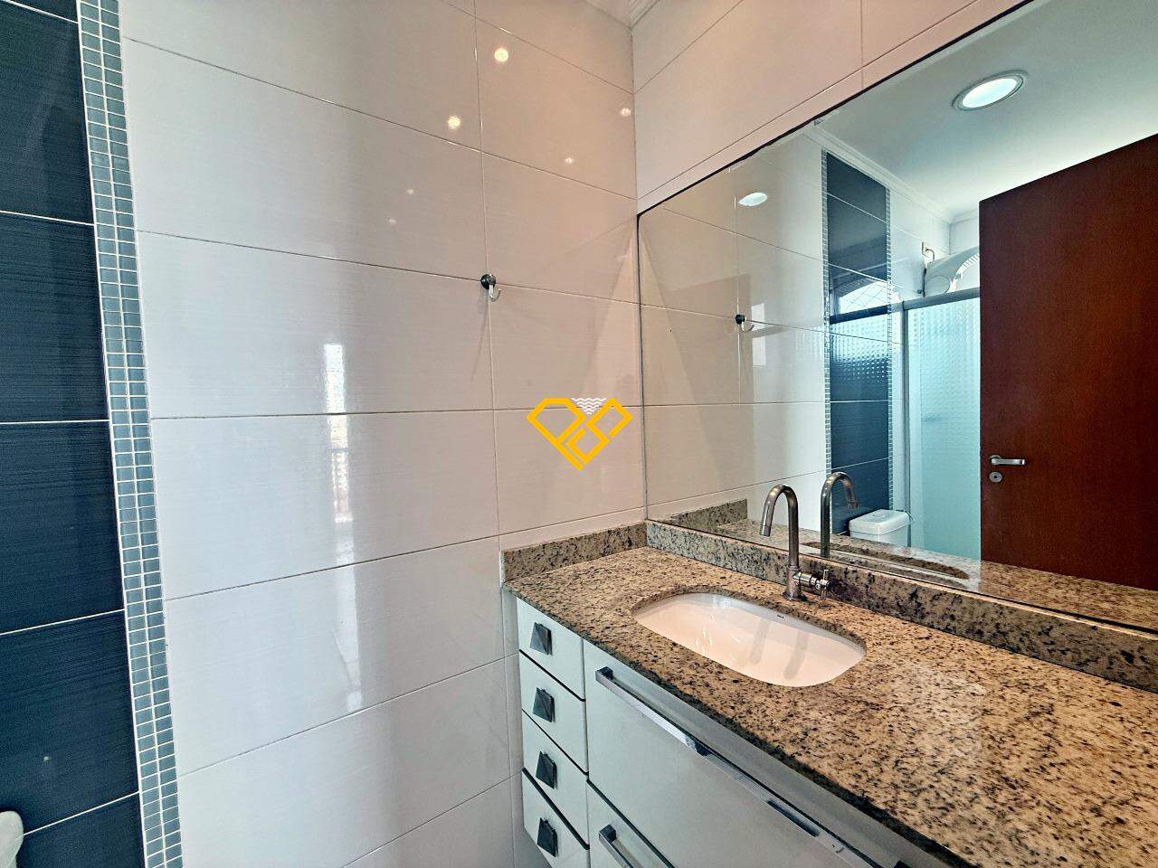 Apartamento para aluguel no Gonzaga: Wc suíte