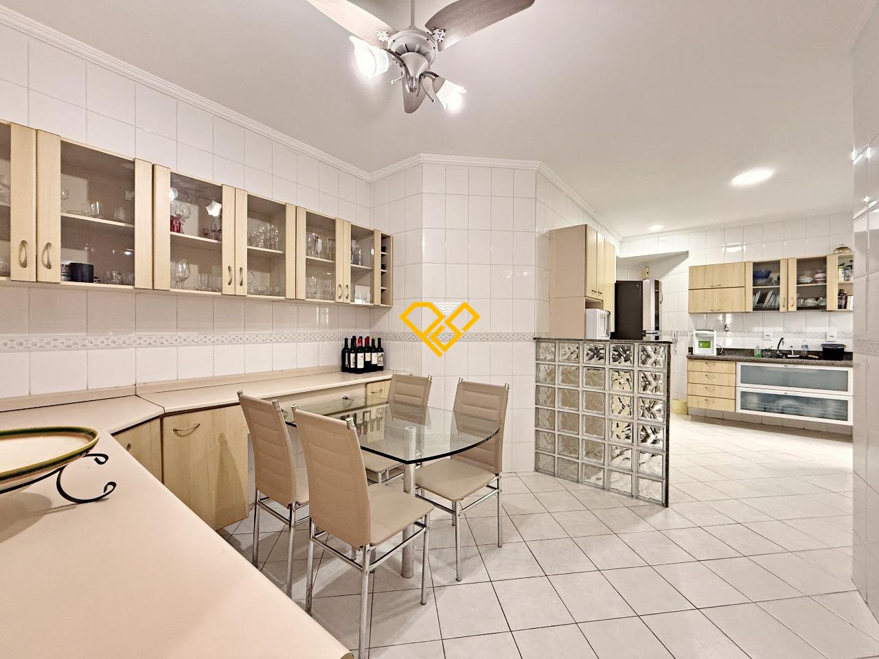 Apartamento para aluguel no Gonzaga: Cozinha