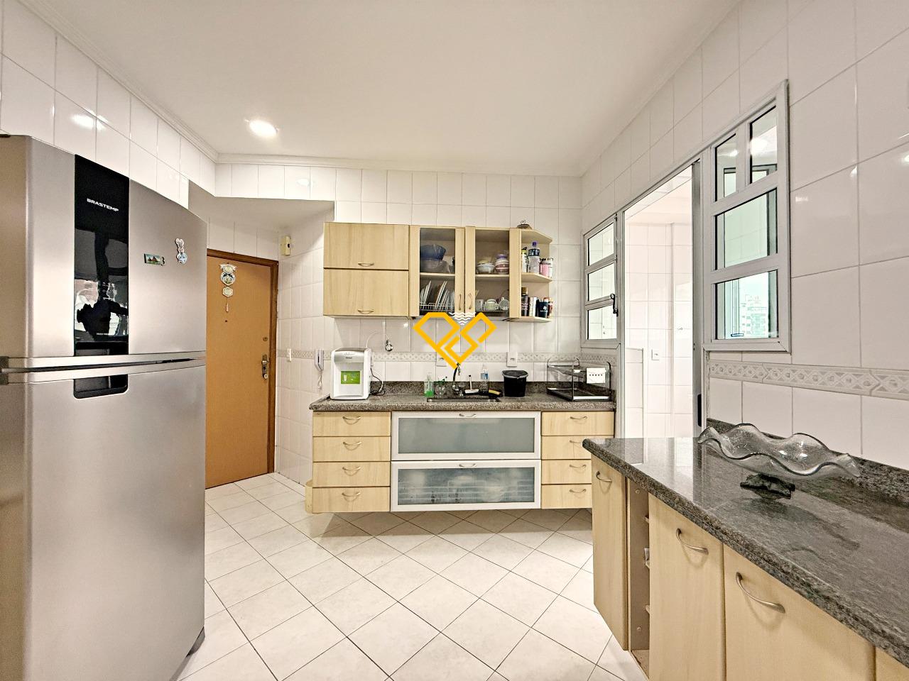 Apartamento para aluguel no Gonzaga: Cozinha