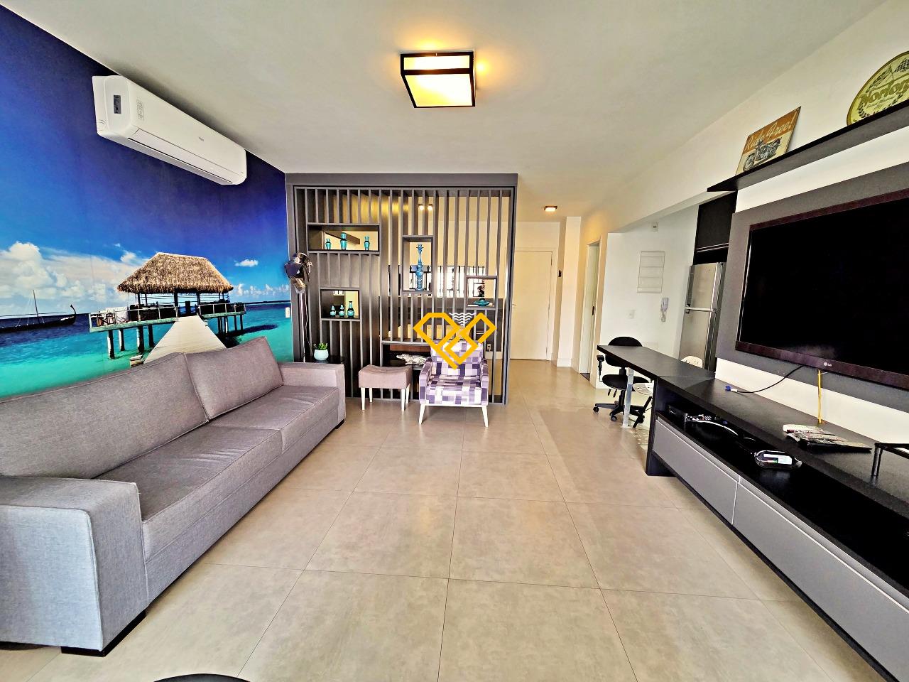 Apartamento à venda no Ponta da Praia: Sala
