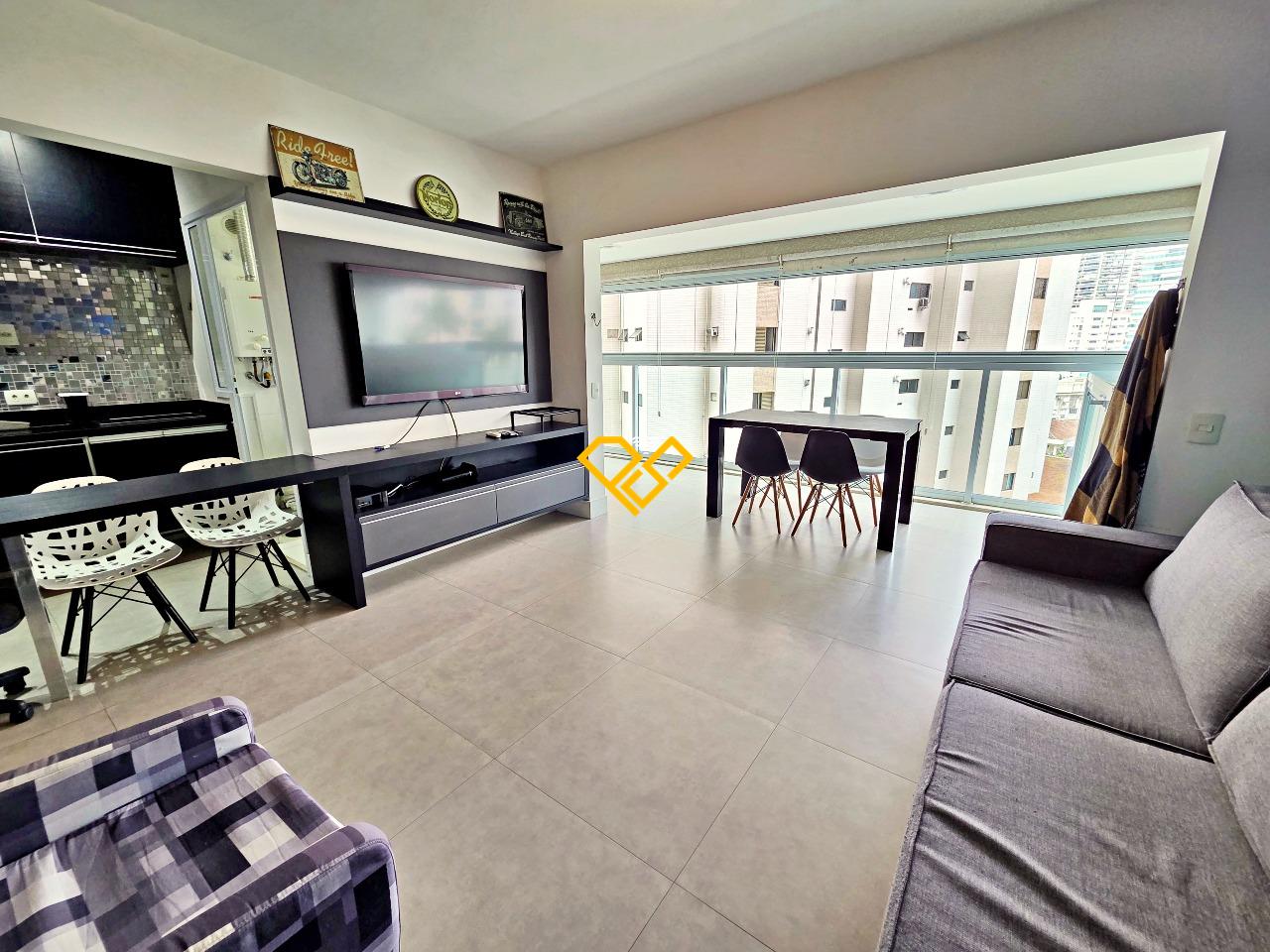 Apartamento à venda no Ponta da Praia: Sala
