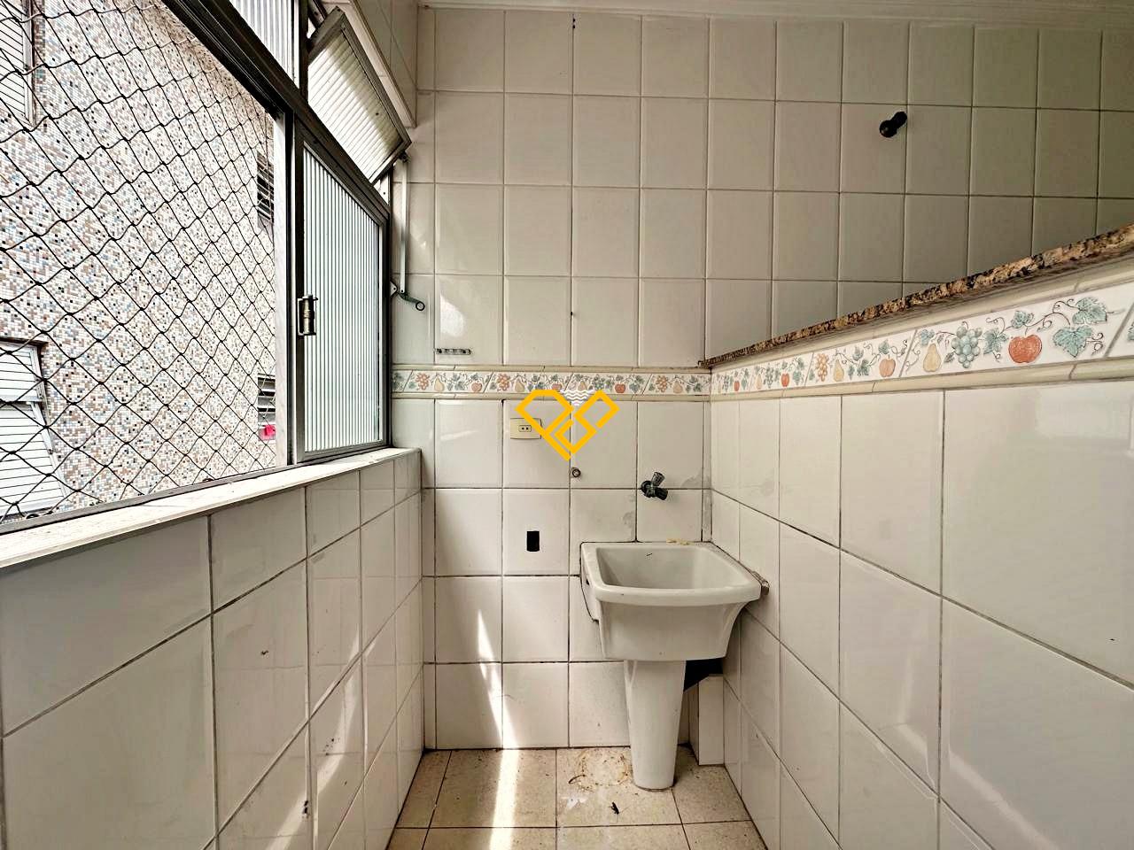 Apartamento à venda no Embaré: Área de serviço