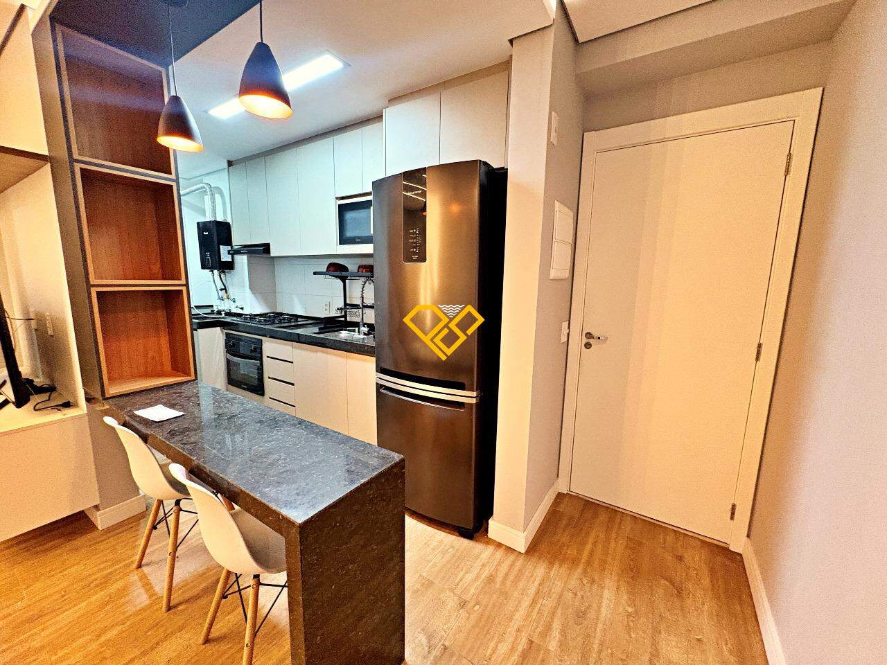 Apartamento para aluguel no Marapé: Cozinha