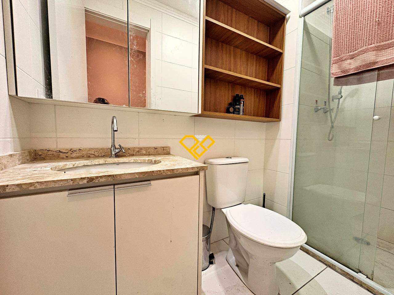 Apartamento para aluguel no Marapé: Wc social