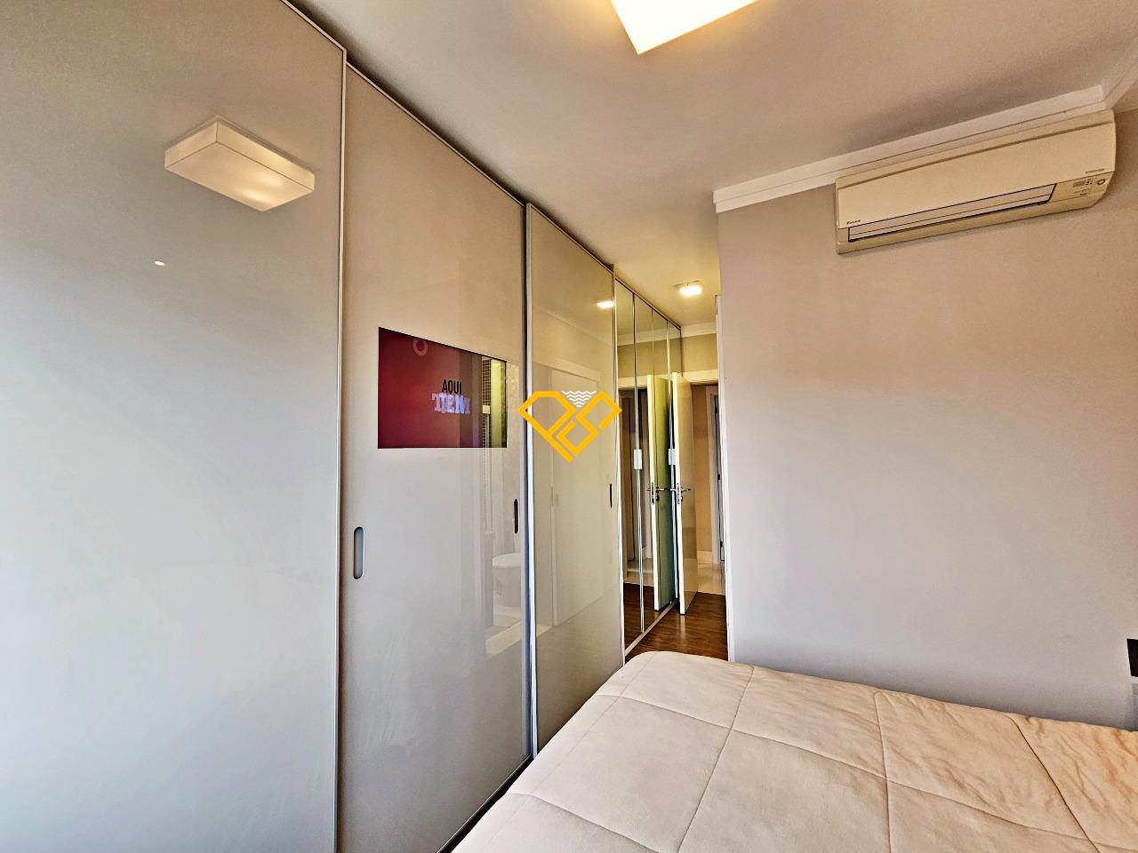 Apartamento à venda no Boqueirão: Dormitório 1 - suíte