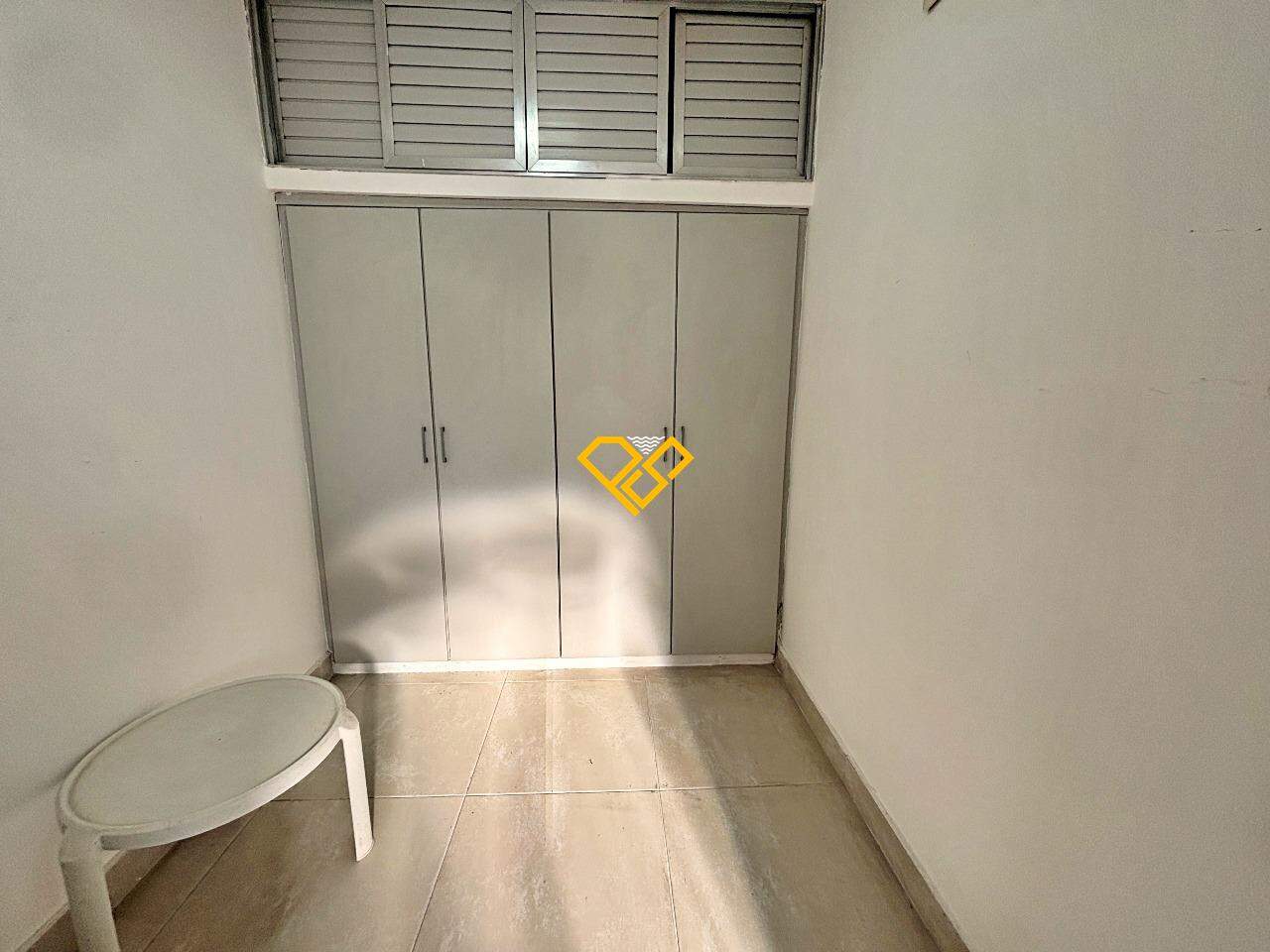 Apartamento à venda no Pompéia: Dependência