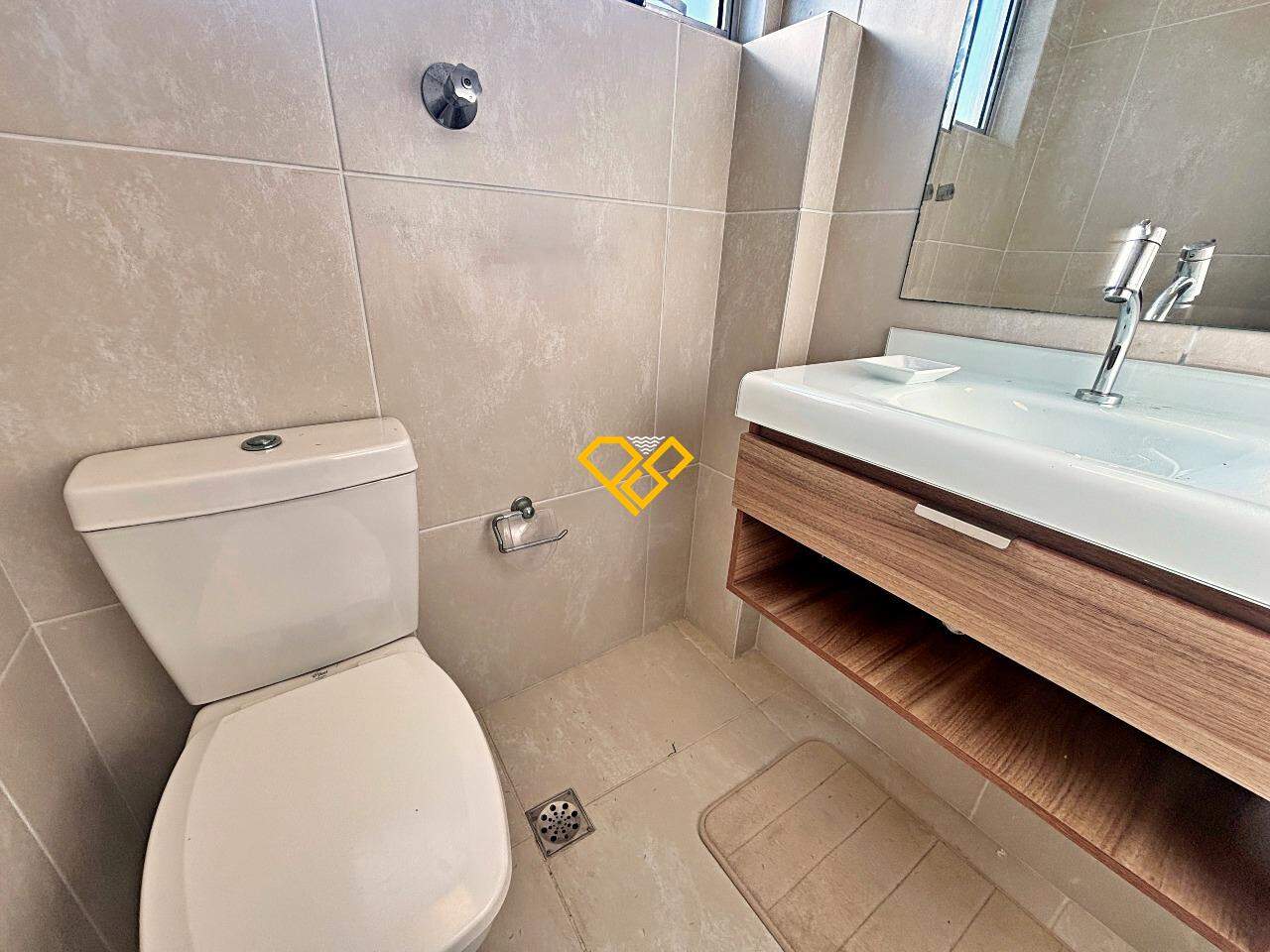 Apartamento à venda no Pompéia: Lavabo