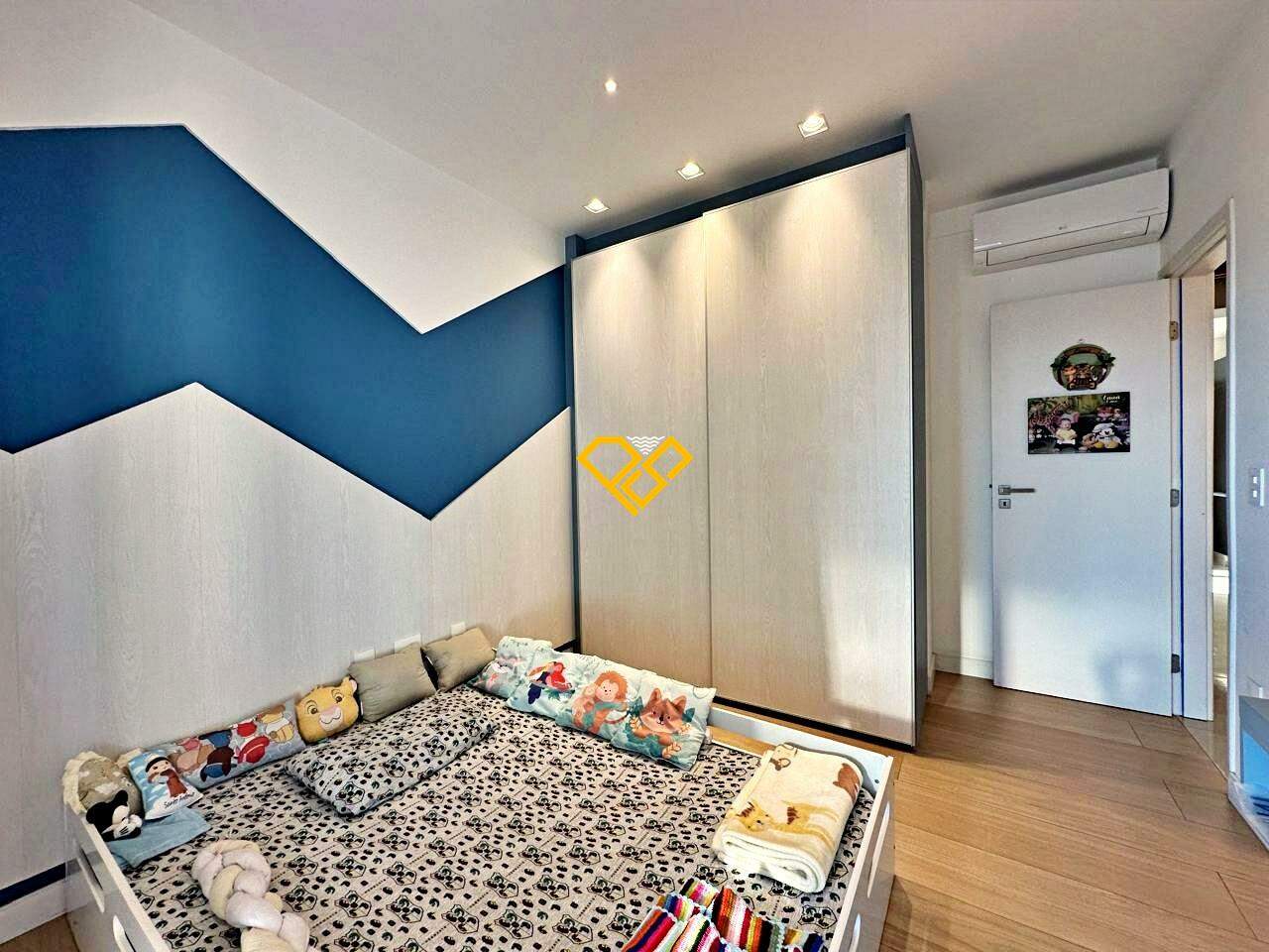 Apartamento à venda no Embaré: Suíte 2