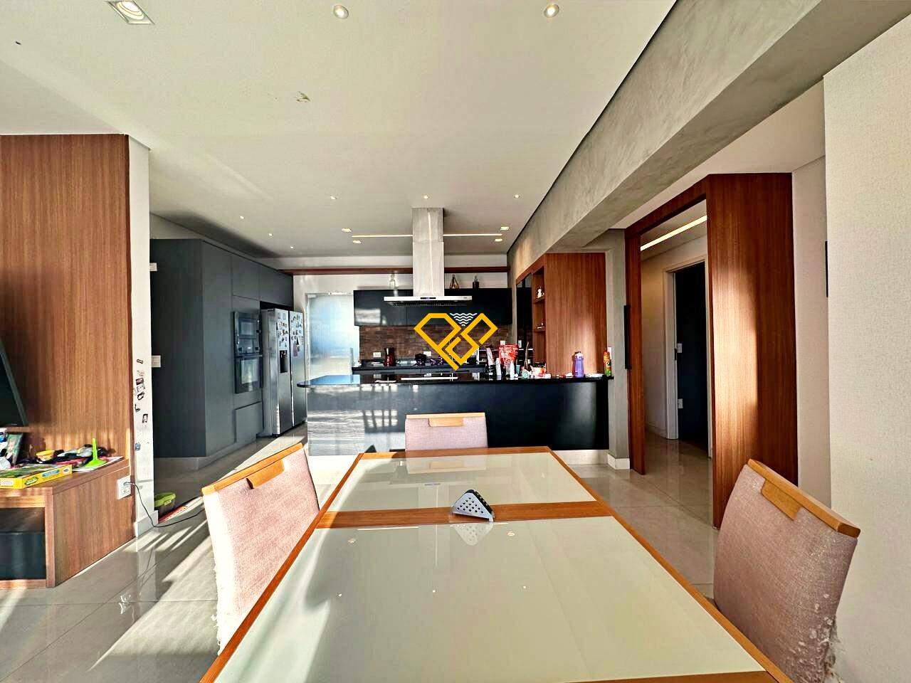 Apartamento à venda no Embaré: Sala