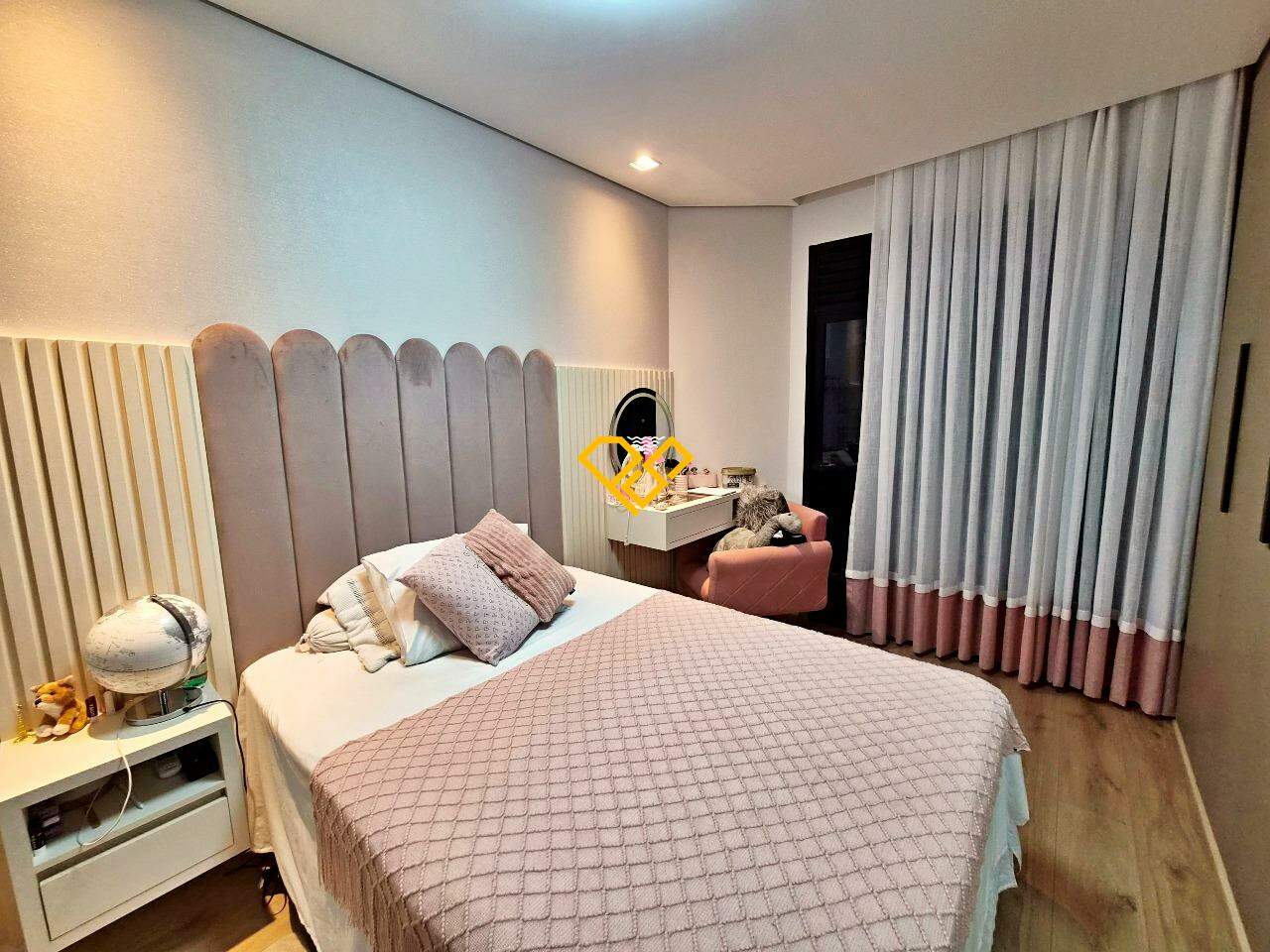 Apartamento à venda no Aparecida: Dormitírio 2