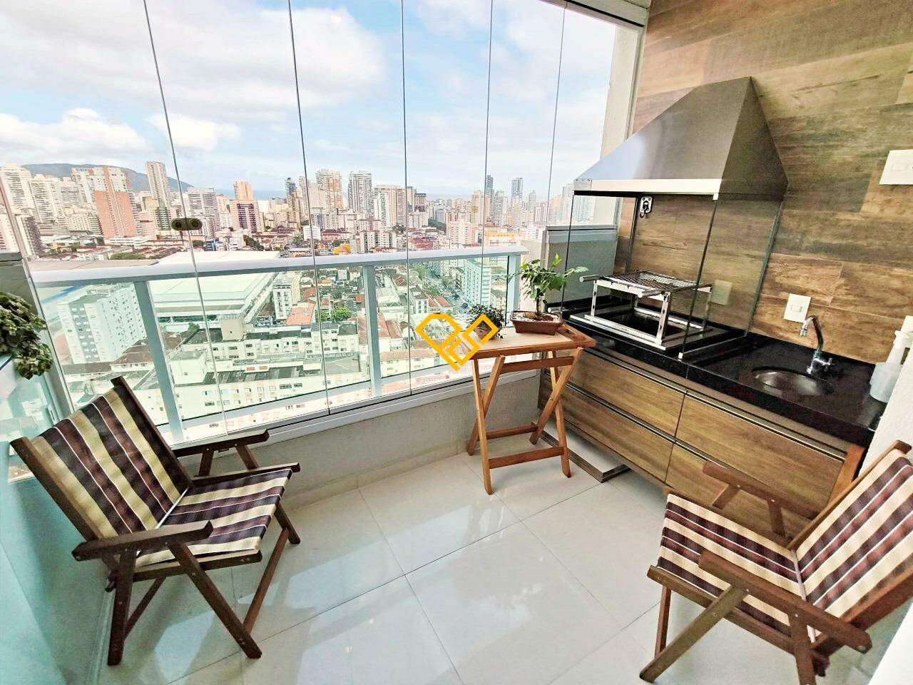 Apartamento à venda no Campo Grande: Varanda