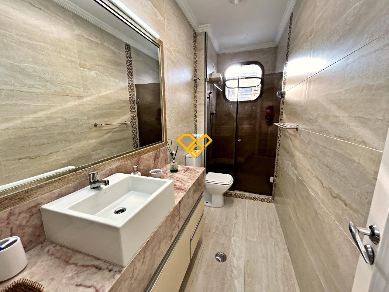 Apartamento à venda no Gonzaga: Wc social