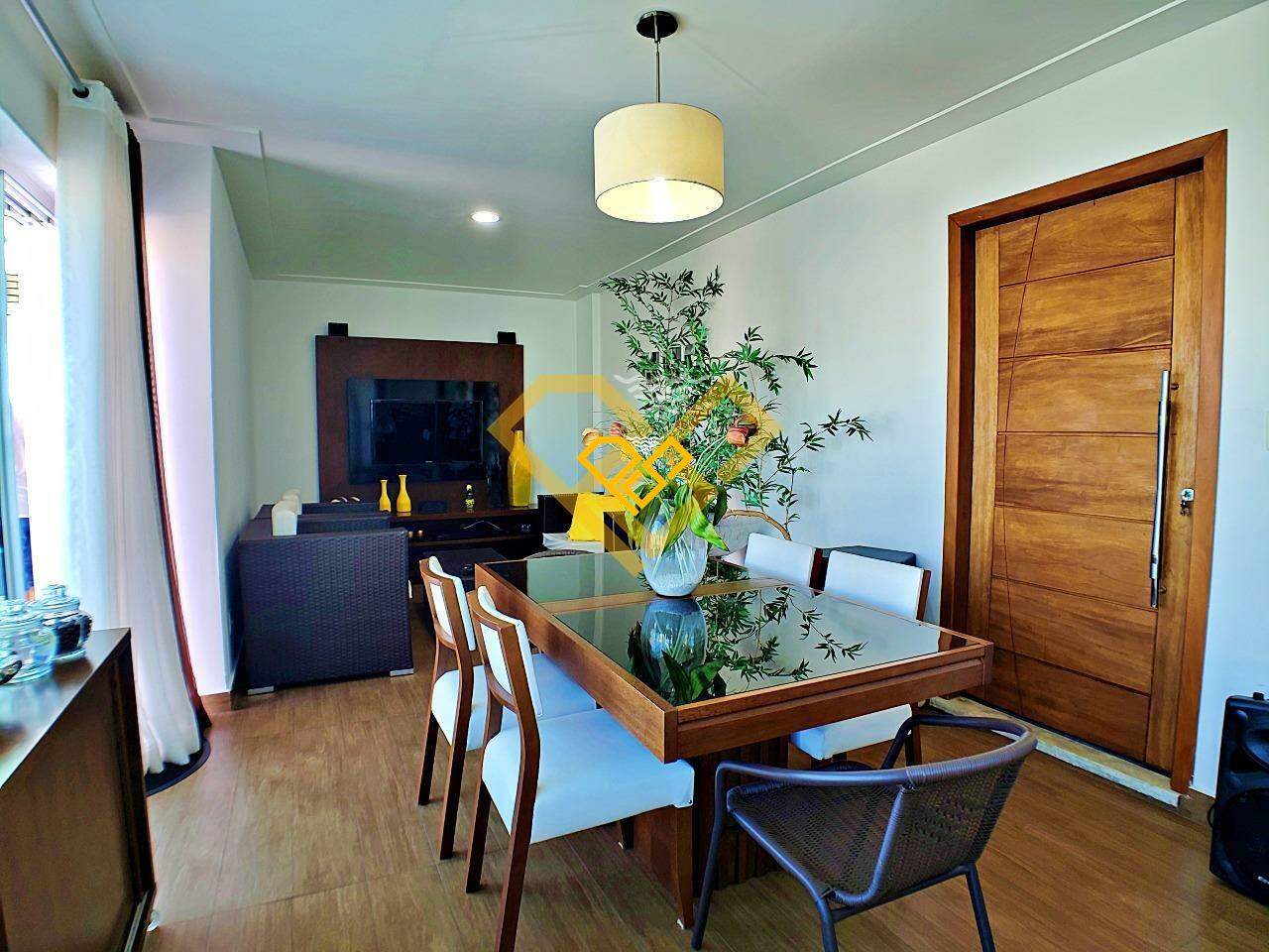 Cobertura à venda no Gonzaga: SALA DE JANTAR