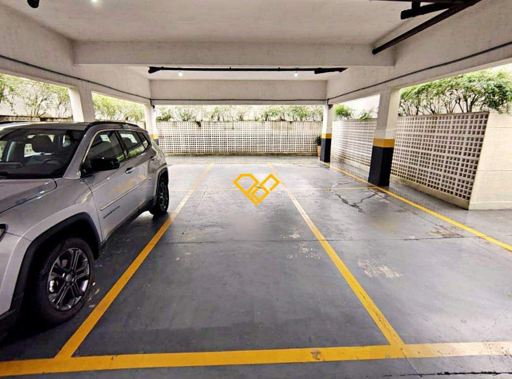 Apartamento à venda no Gonzaga: Garagem