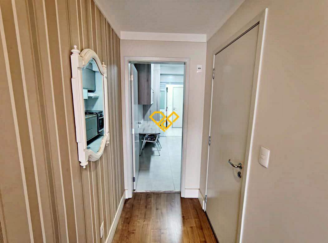 Apartamento à venda no Gonzaga: Entrada