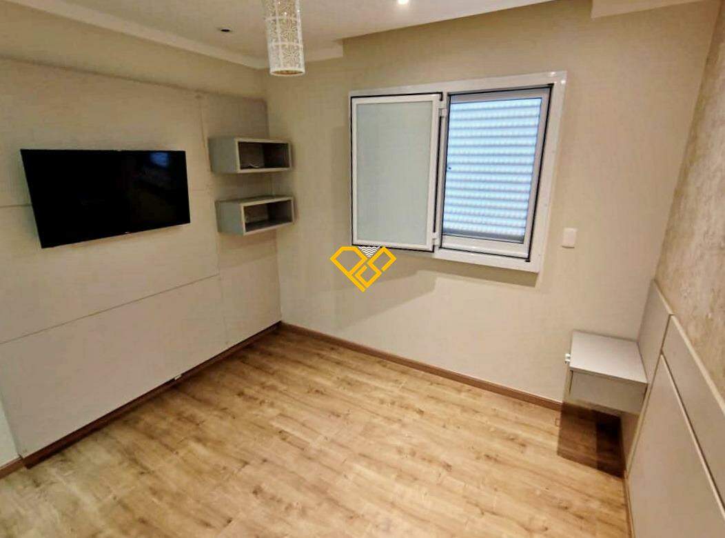 Apartamento à venda no Gonzaga: Dormitório 1 - suíte