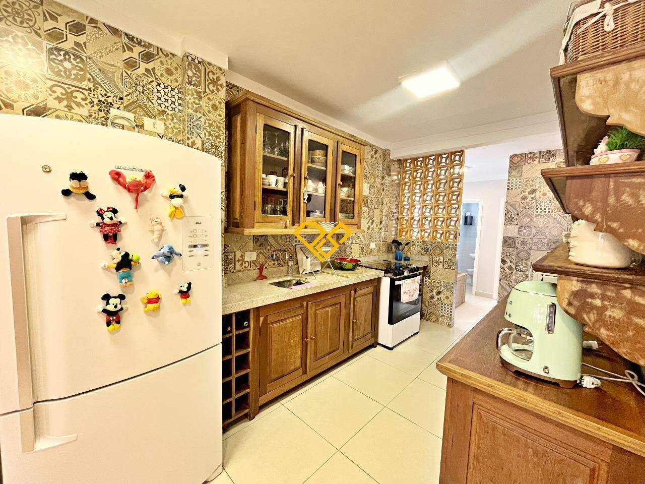 Apartamento à venda no Gonzaga: Cozinha integrada