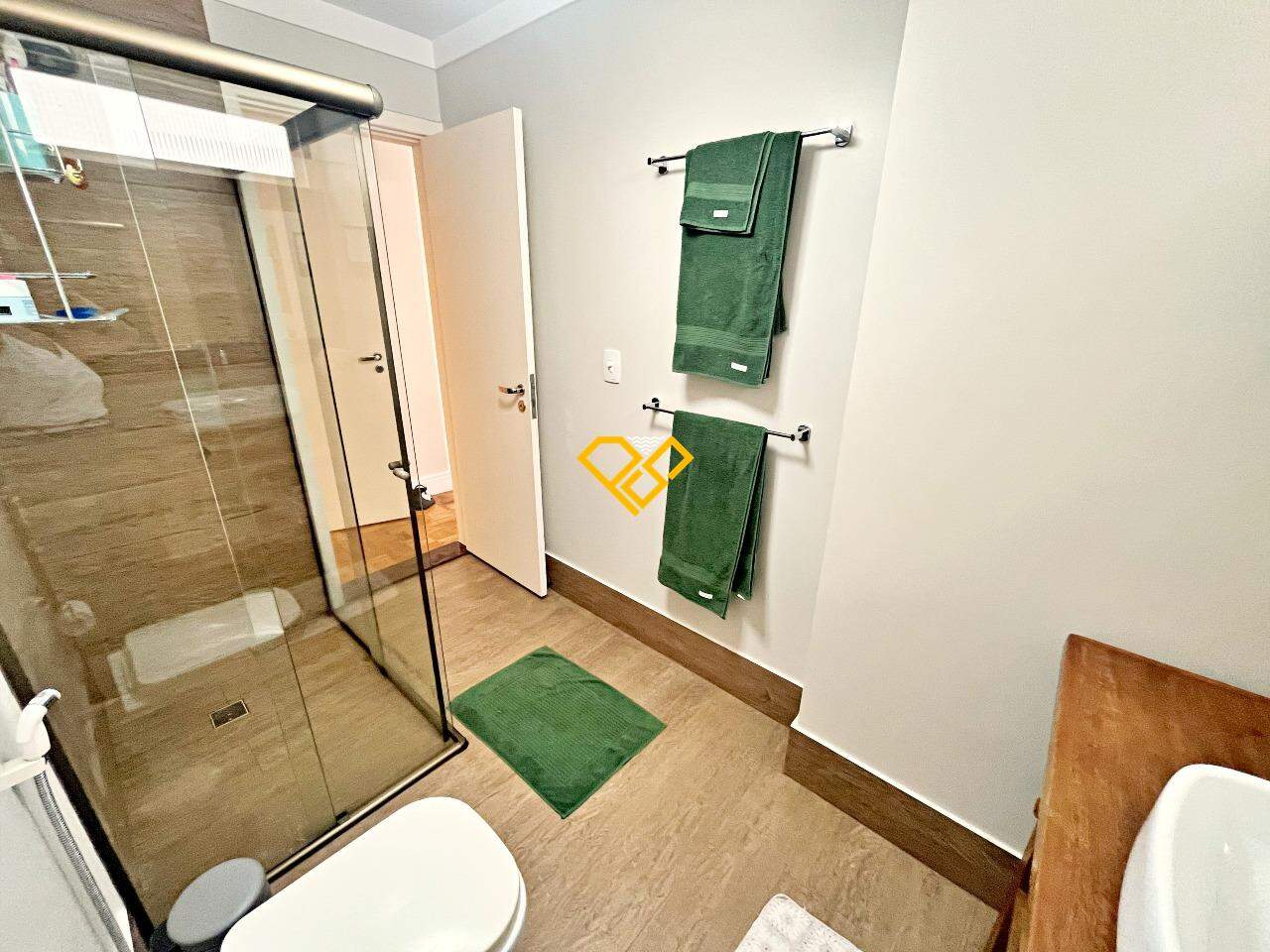 Apartamento à venda no Gonzaga: Wc suíte