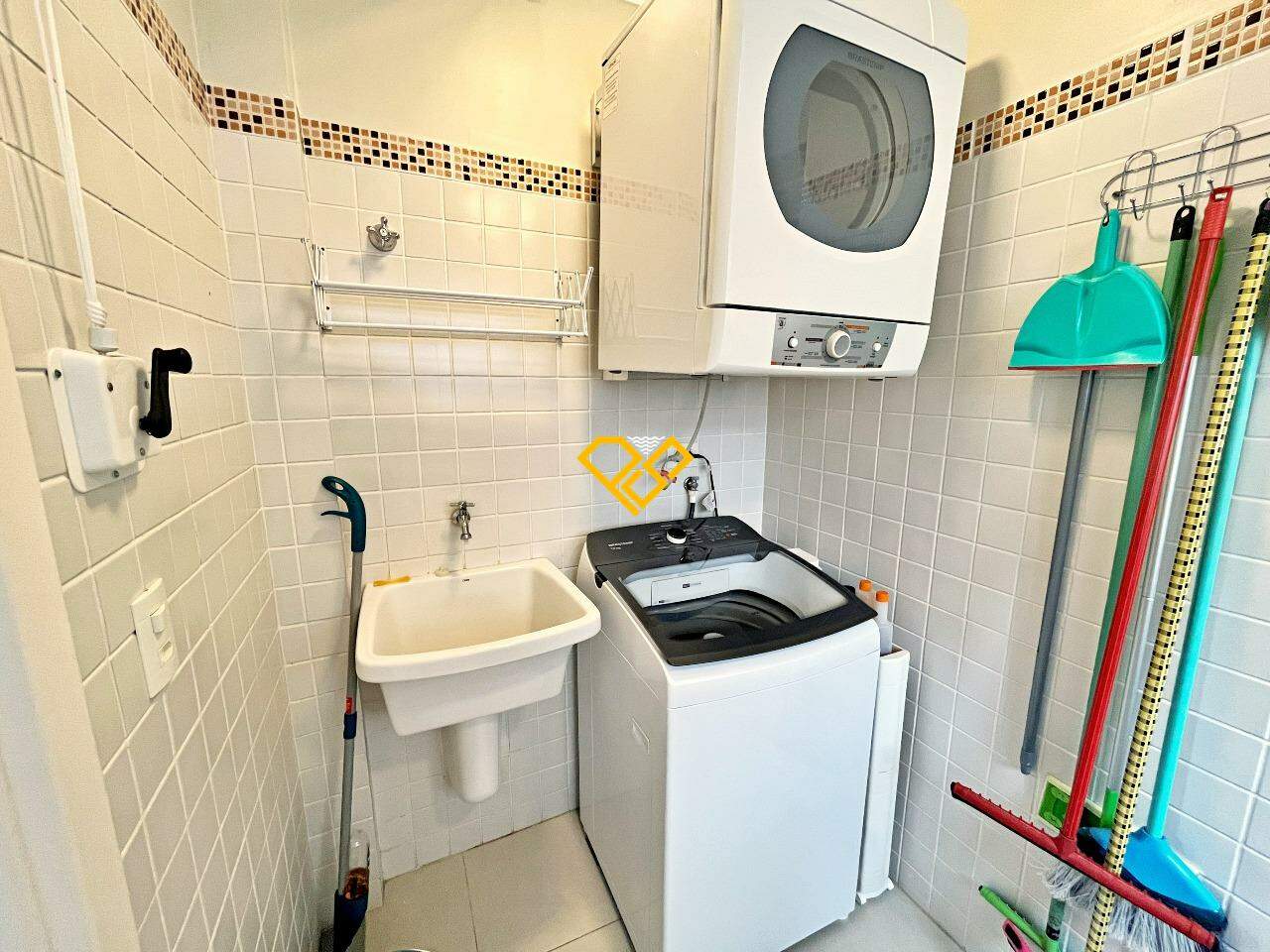Apartamento à venda no Gonzaga: Área de serviço