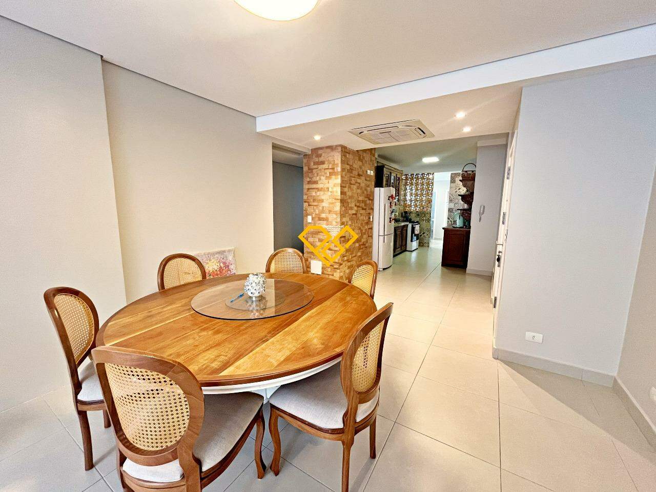 Apartamento à venda no Gonzaga: Sala