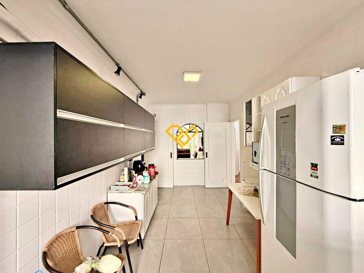 Apartamento à venda no Gonzaga: Cozinha