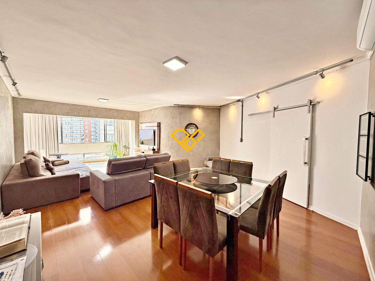 Apartamento à venda no Gonzaga: Sala