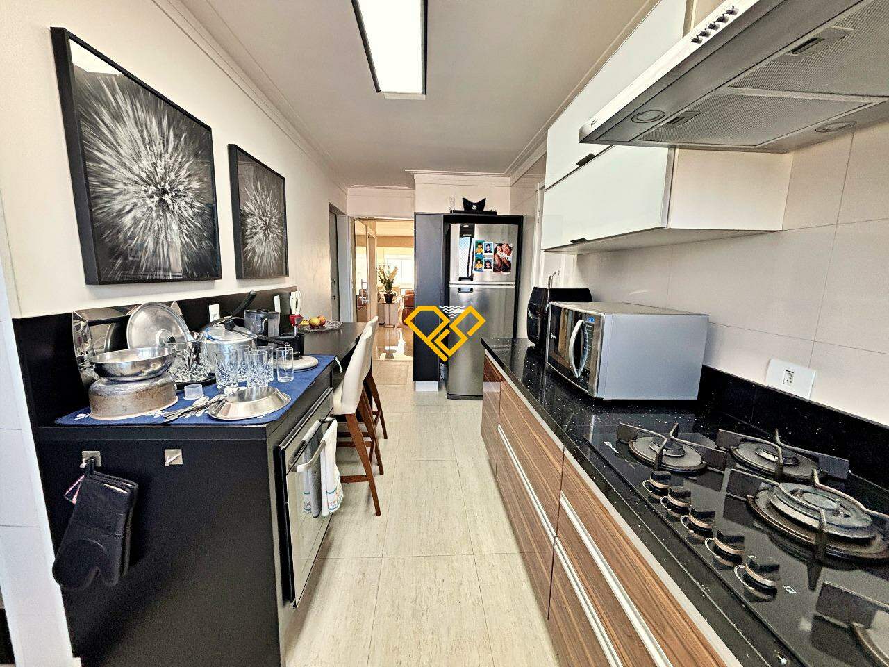 Apartamento à venda no Gonzaga: Cozinha