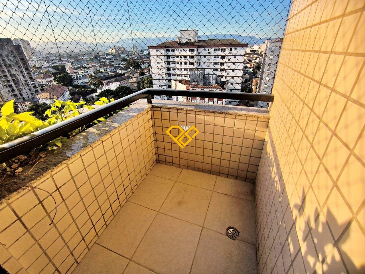 Cobertura à venda no Embaré: Varanda
