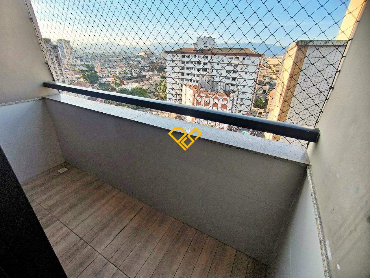 Cobertura à venda no Embaré: Varanda