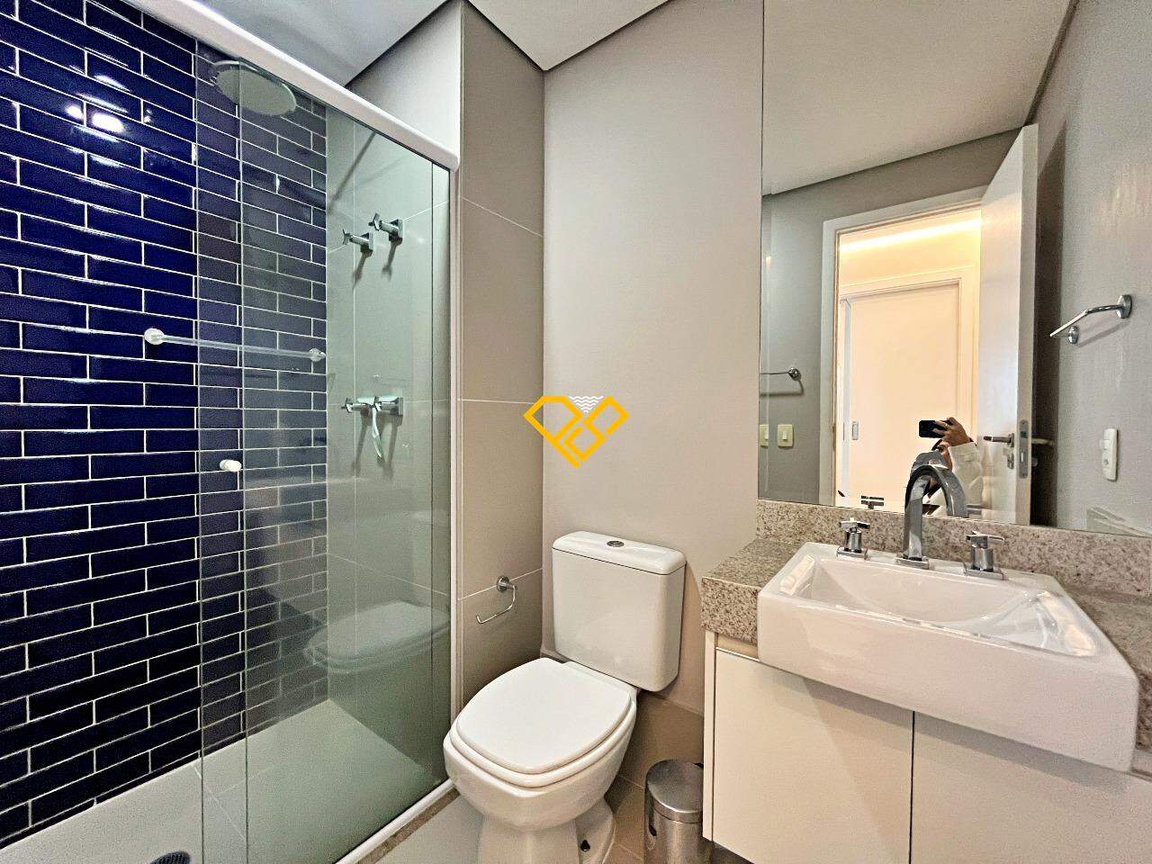 Apartamento à venda no Pompéia: Wc social