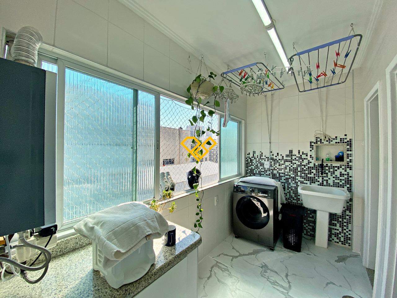 Apartamento à venda no Boqueirão: Área de serviço