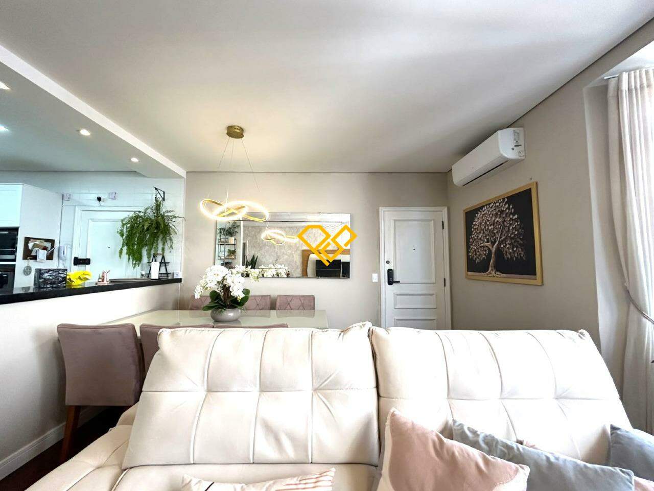 Apartamento à venda no Embaré: Sala