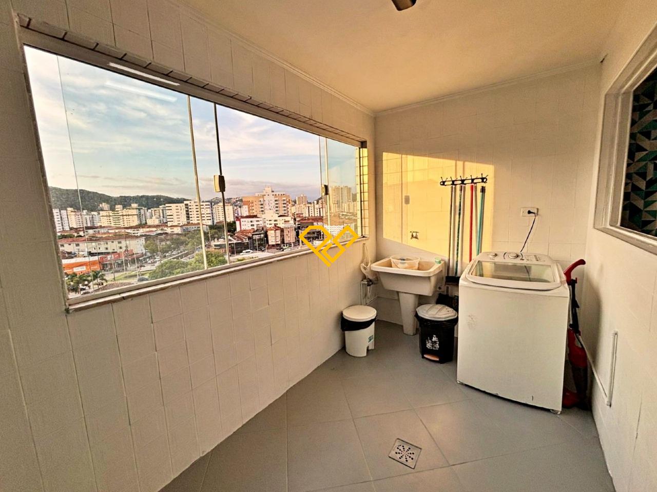 Apartamento à venda no Gonzaga: Área de serviço