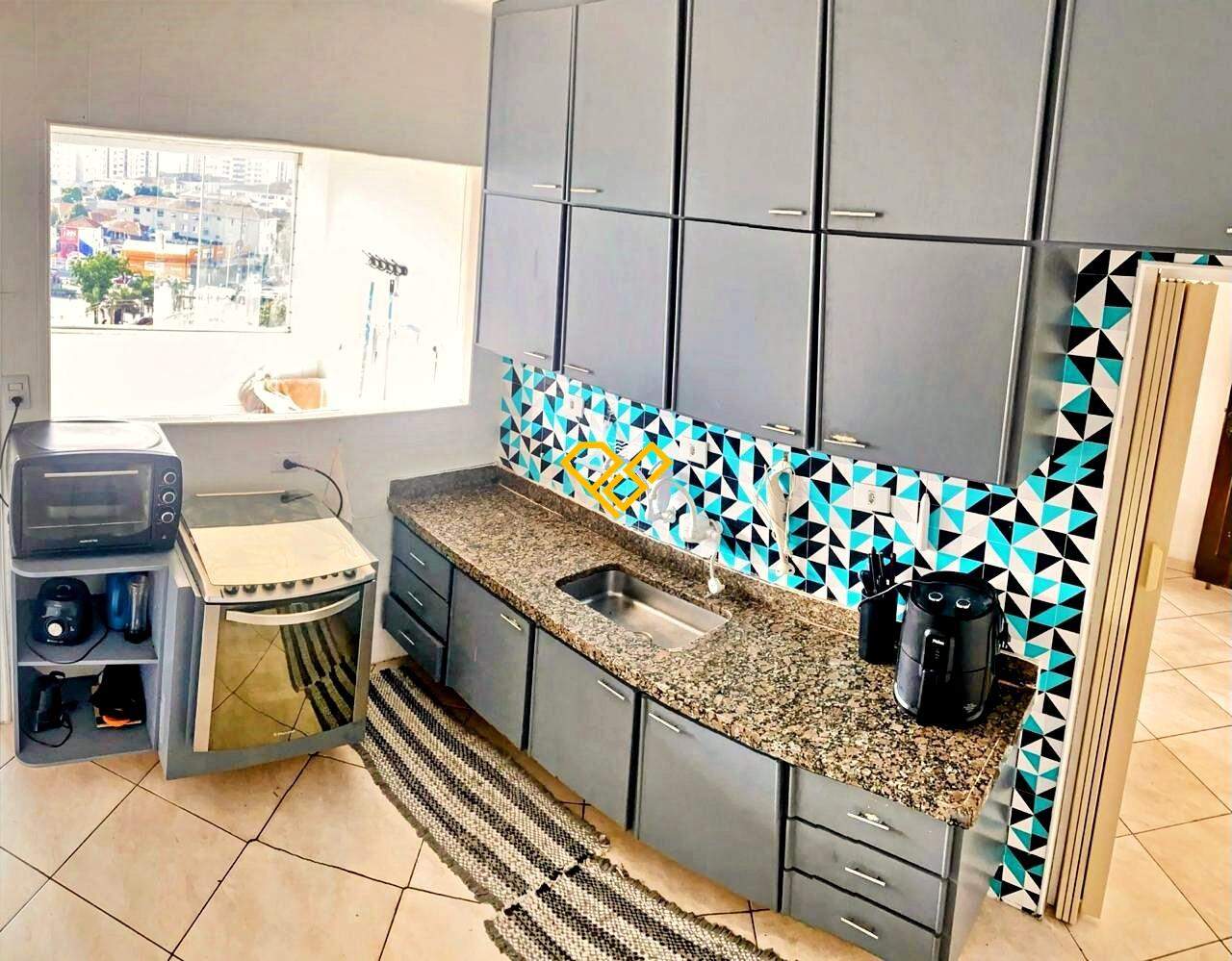 Apartamento à venda no Gonzaga: Cozinha