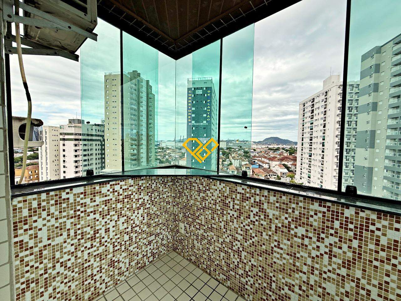 Cobertura à venda no Macuco: Varanda Sala