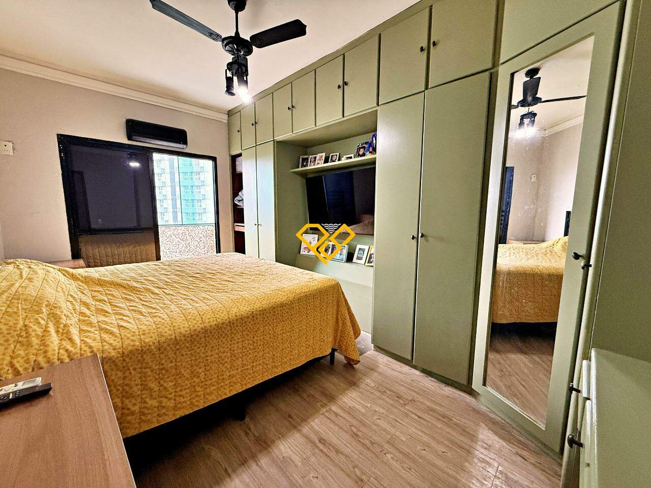 Cobertura à venda no Macuco: Dormitório 1 