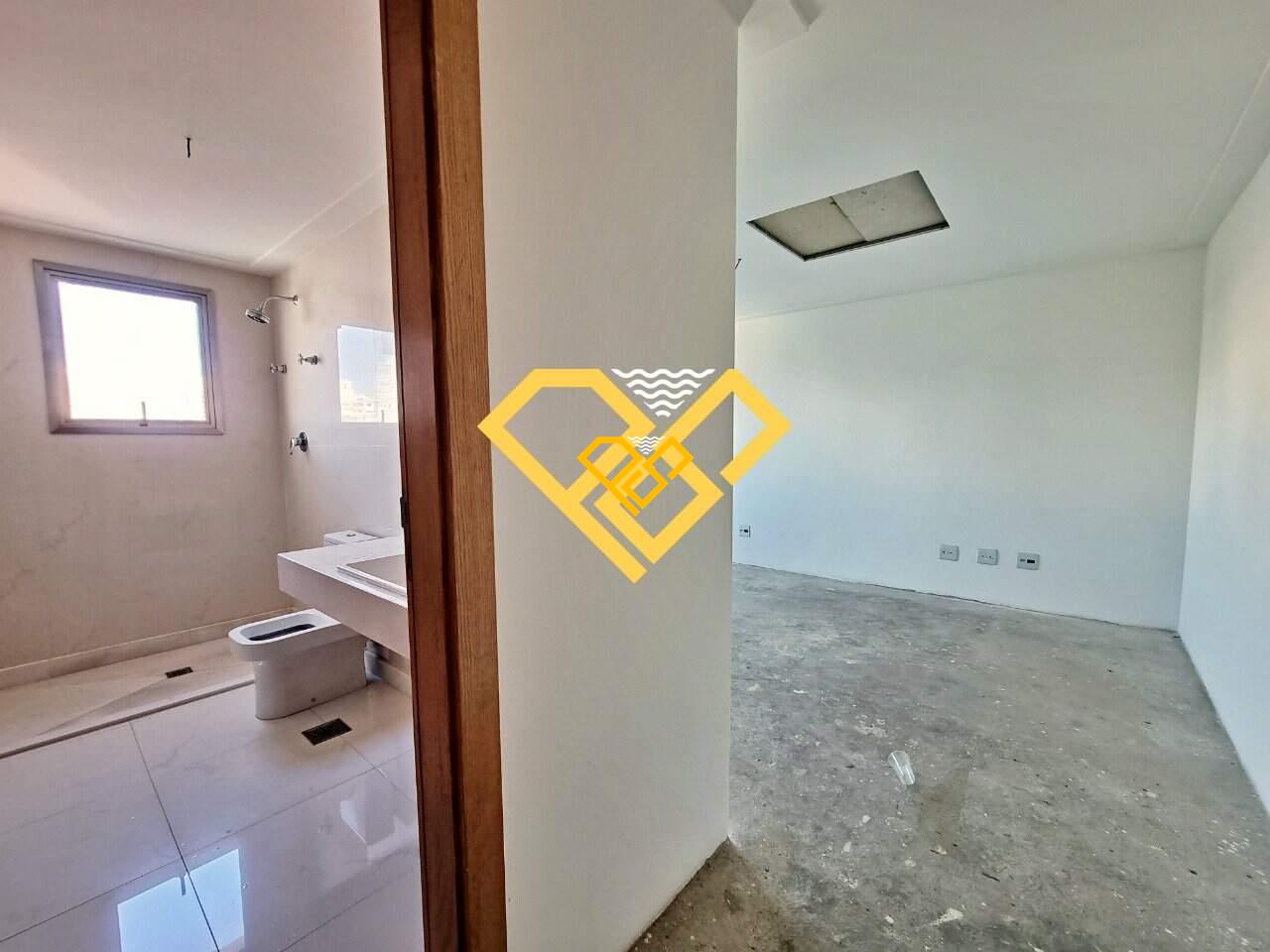 Apartamento à venda no Ponta da Praia: 