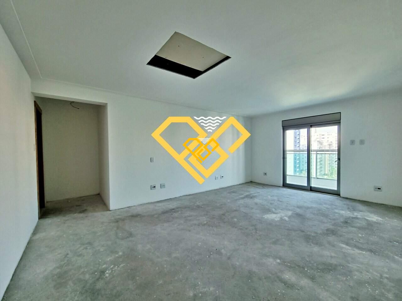 Apartamento à venda no Ponta da Praia: 