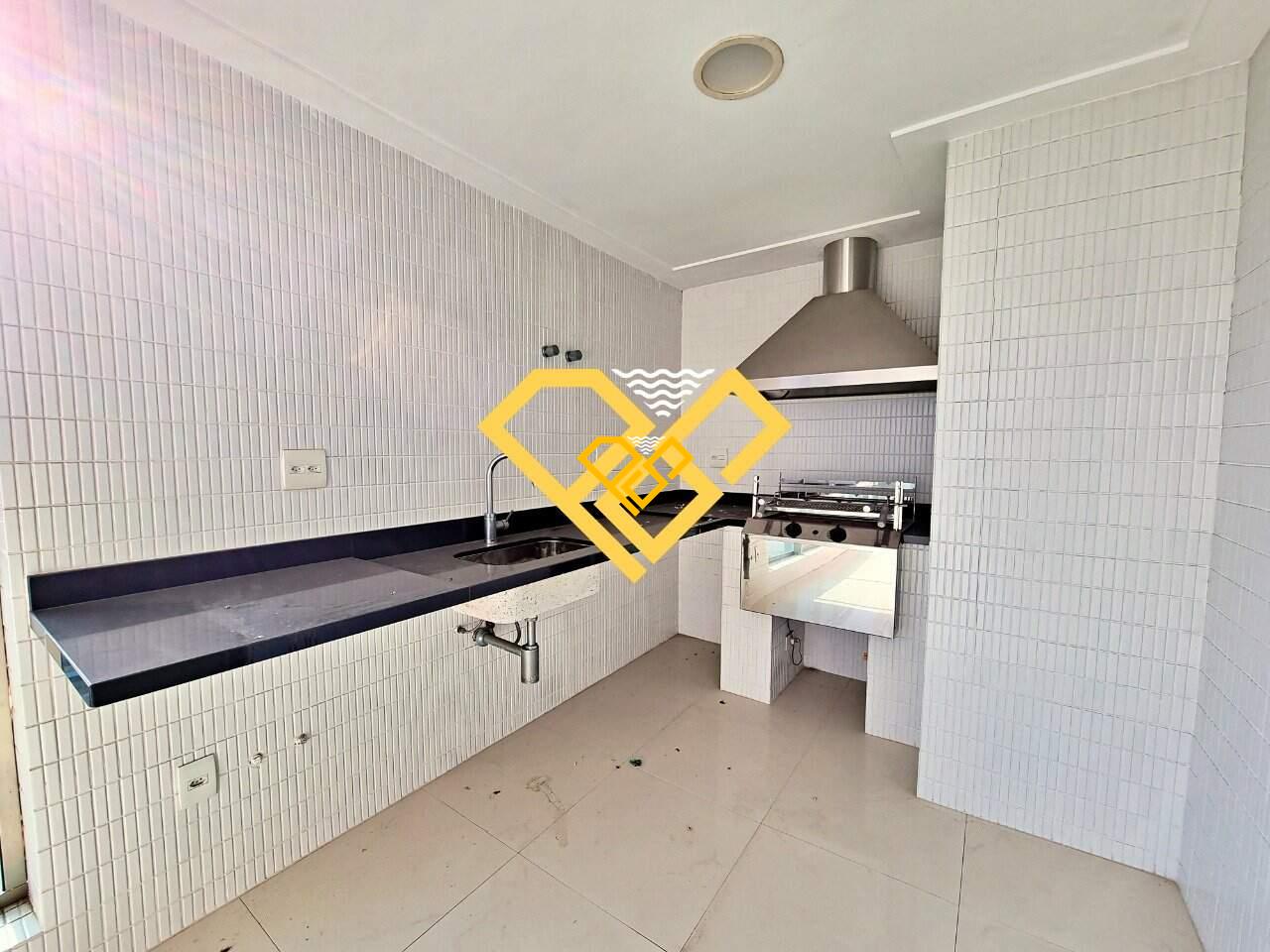 Apartamento à venda no Ponta da Praia: 