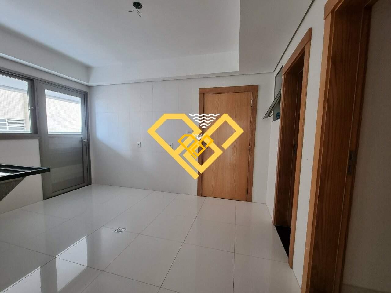 Apartamento à venda no Ponta da Praia: 