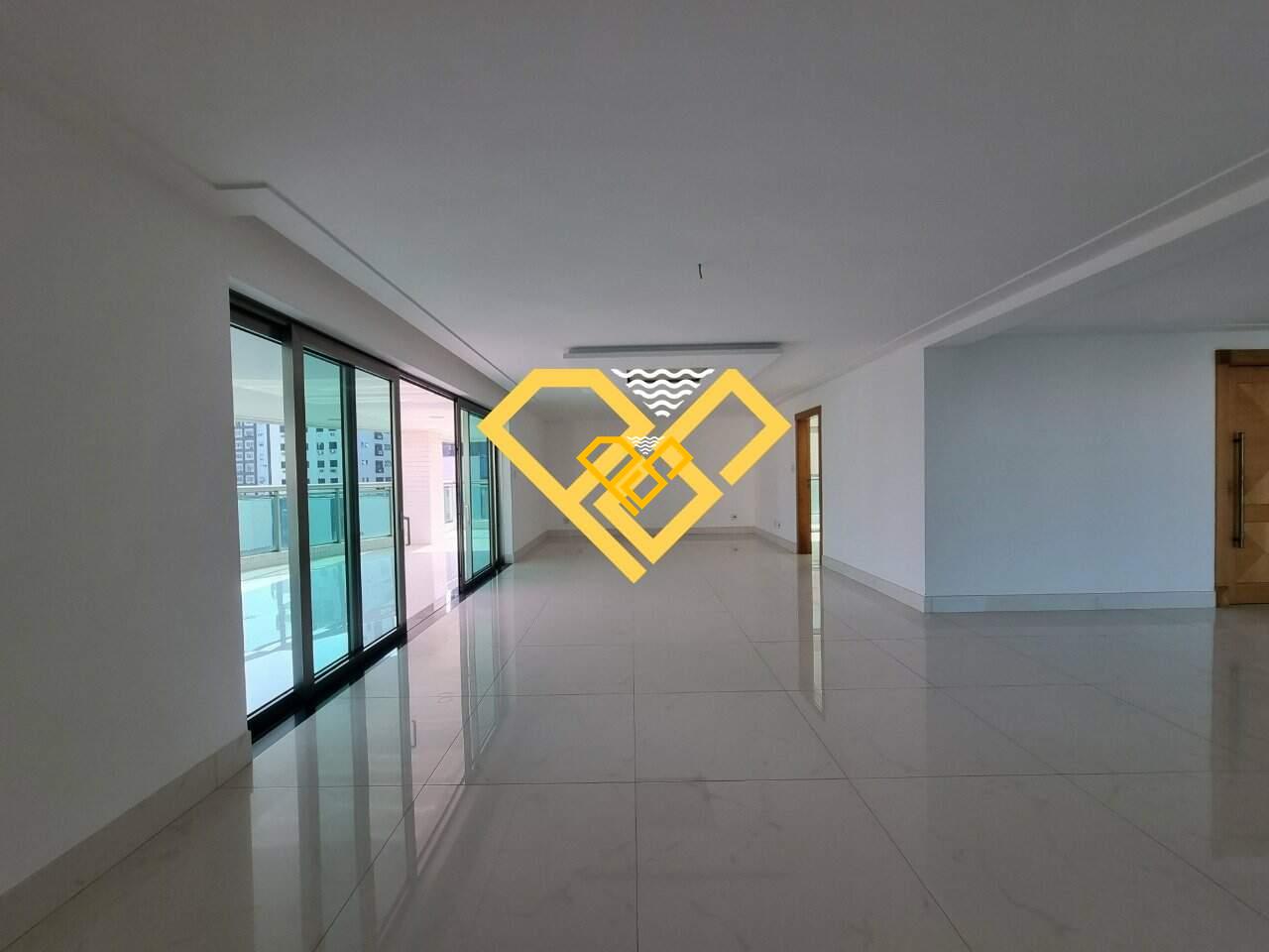 Apartamento à venda no Ponta da Praia: 